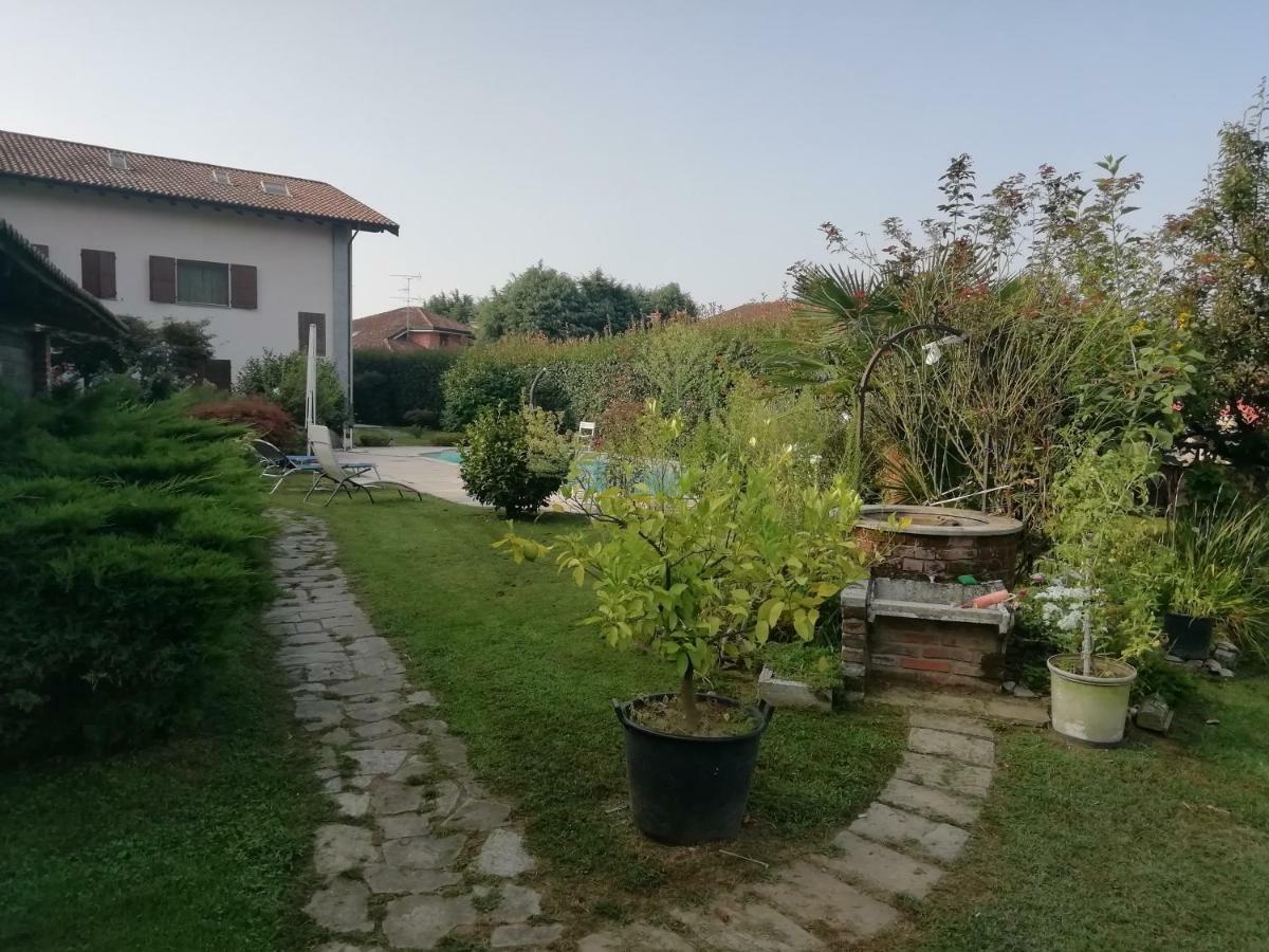 Апартаменты Un Bell Incontro Borgo Ticino Экстерьер фото
